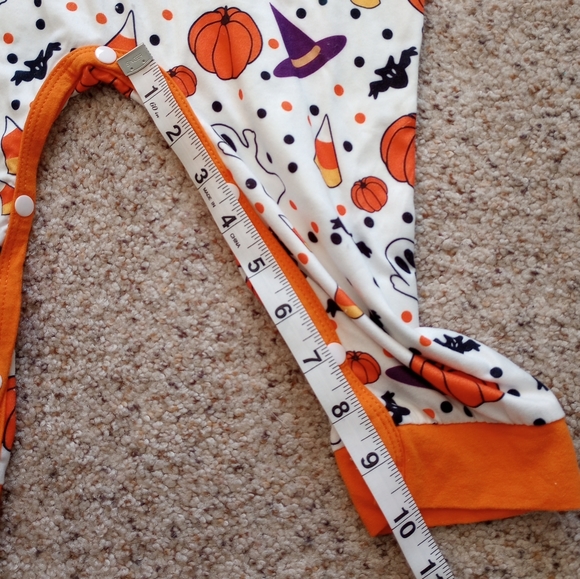 Halloween Onesie - Picture 3 of 5